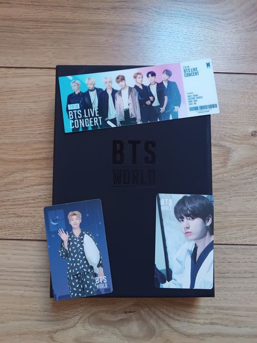 BTS WORLD Limited Edition トレカ付き BTS WORLD OST LIMITED EDITIONの通販 by KJ1204｜ラクマ