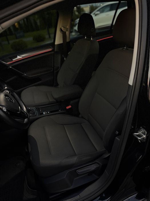Продам Volkswagen E-golf 36kw ,Пробіг 76.000км