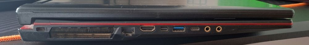 Portátil MSI - GL63 8RC (16gb RAM, i7 8th Gen., GTX 1050)64409371425410124