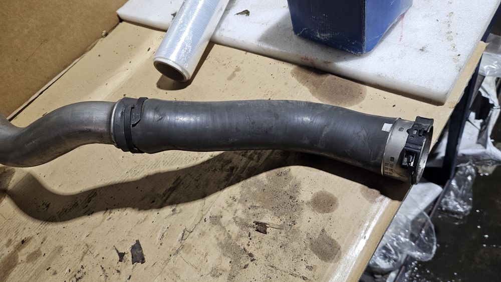 Przewód rura turbo dacia duster 1.5 dci jak niwy 64tys