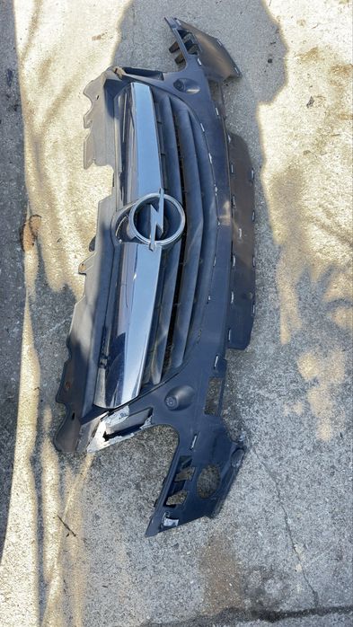 grelha do para-choque da frente Opel corsa ano 2007