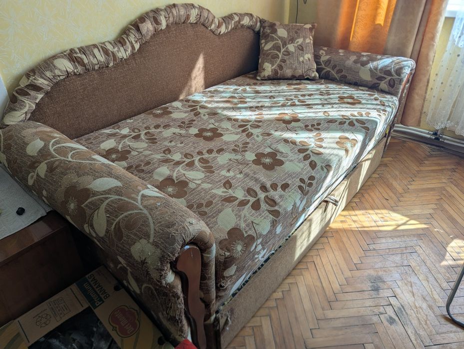 Безкоштовно, диван, самовивіз