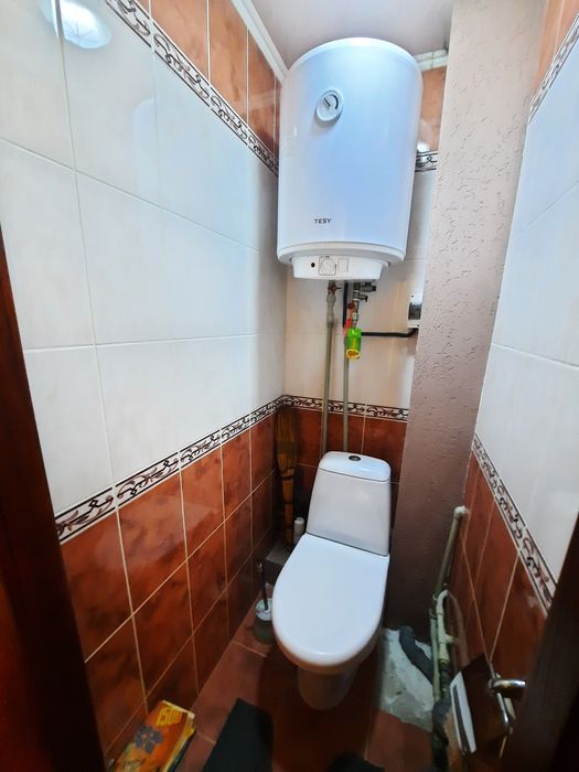 Продам 1к квартиру з ремонтом 10мкр