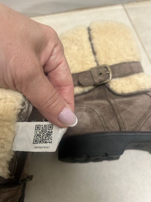 Продам женские сапожки Ugg оригинал