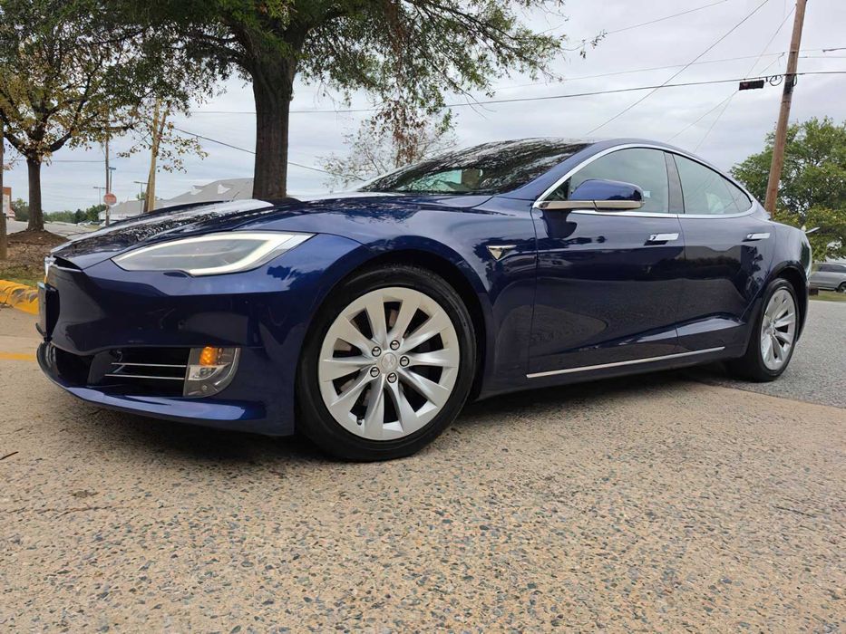 Tesla Model S 100D      2018