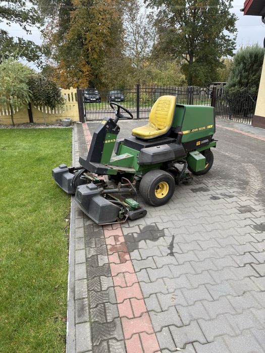 John Deere 2243 Kosiarka Traktorek Wrzecionowa do koszenia powierzchni