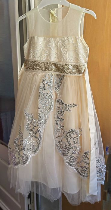 Vestido de Cerimónia/Gala Marfim e Dourado (Tam. 120)