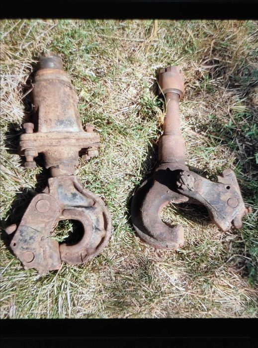 Крюк буксирного устройства, фаркоп.