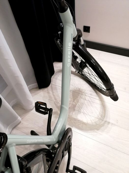 Gazelle Orange C7+    2025 Rok