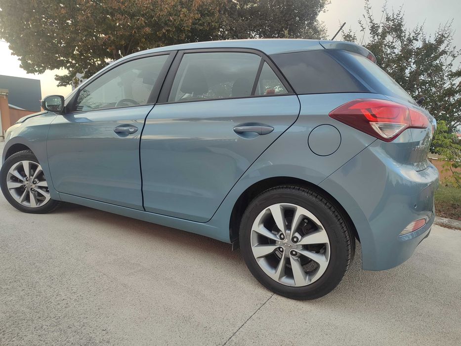 Hyundai i20 1.2 Gasolina – 2016 – 115 870 km — photo 2