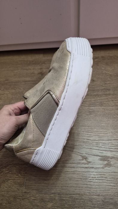 Buty na wosne skóra rozmiar 37