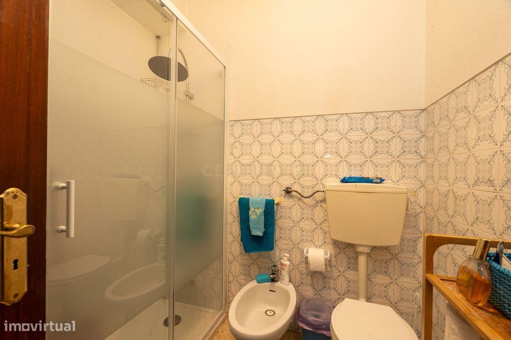 T1 Pronto a Habitar em Massamá – Localização Privilegiada e Excelente