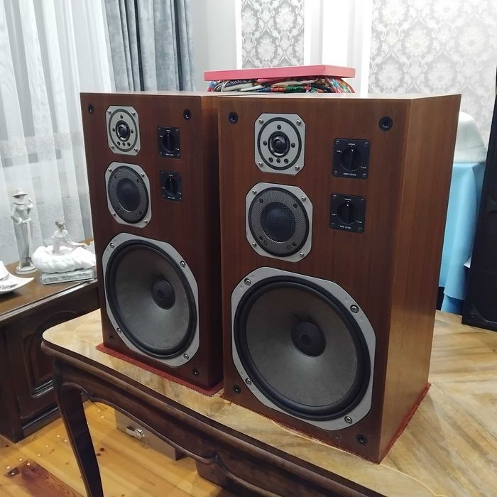 Yamaha NS-590-690-1000 ( Japan )