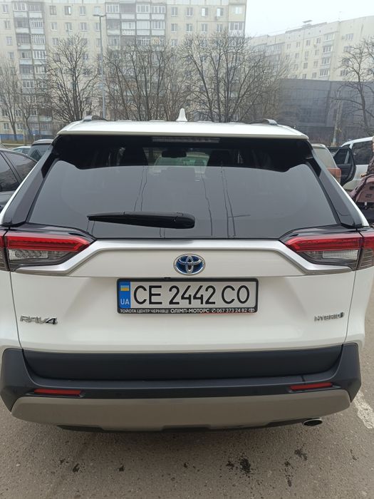 Тойота RAV 4 гібрид 2023р