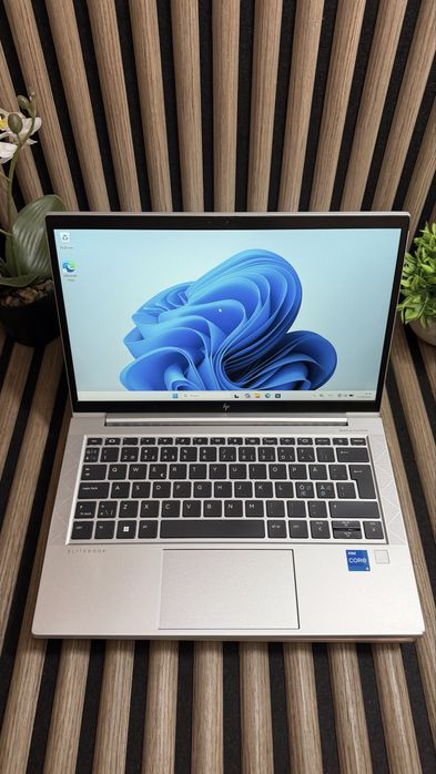 Продам Ноутбук HP EliteBook 830 G8 13.3” FHD / i5-1135G7 / 8GB / SSD 256GB / Win 11