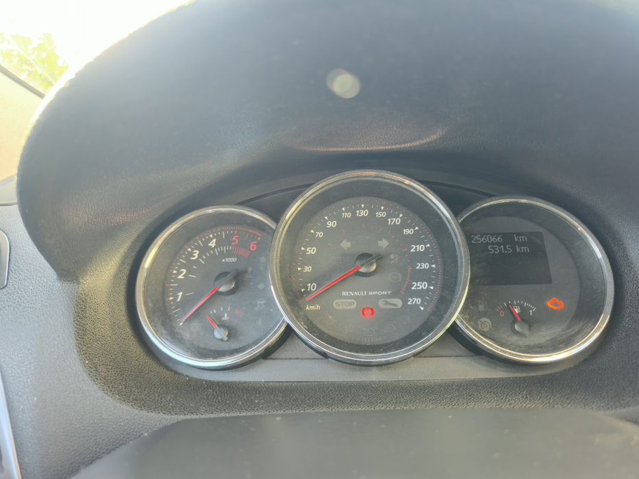 Renault Megane 3 Coupe GTLine 1.6 dci