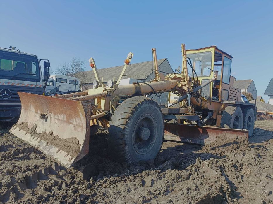 Równiarka Baukema SHM 4