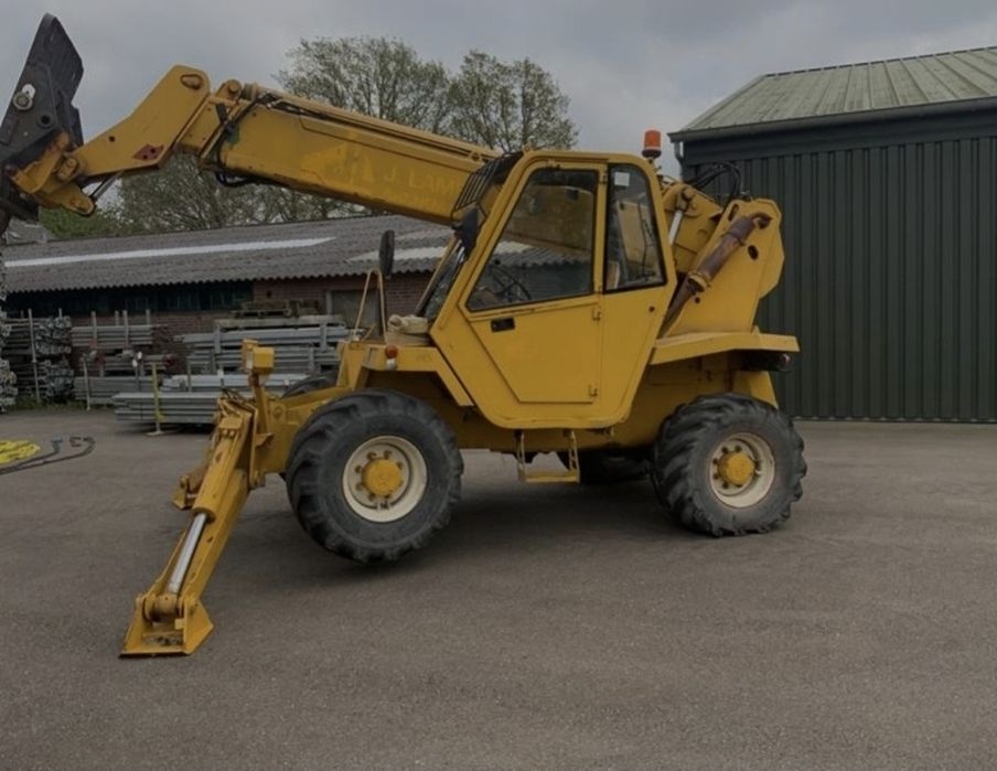 Телескопічний навантажувач Manitou MT1230SCP