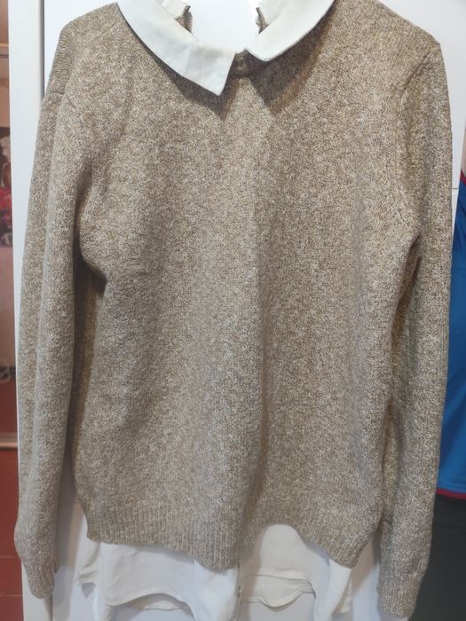 Жіночий светр, бежевий