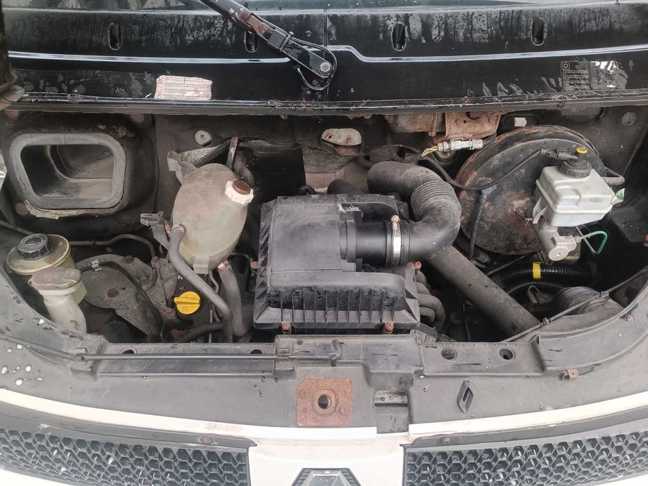 Renault master 2.5 diesel brygatówka 7