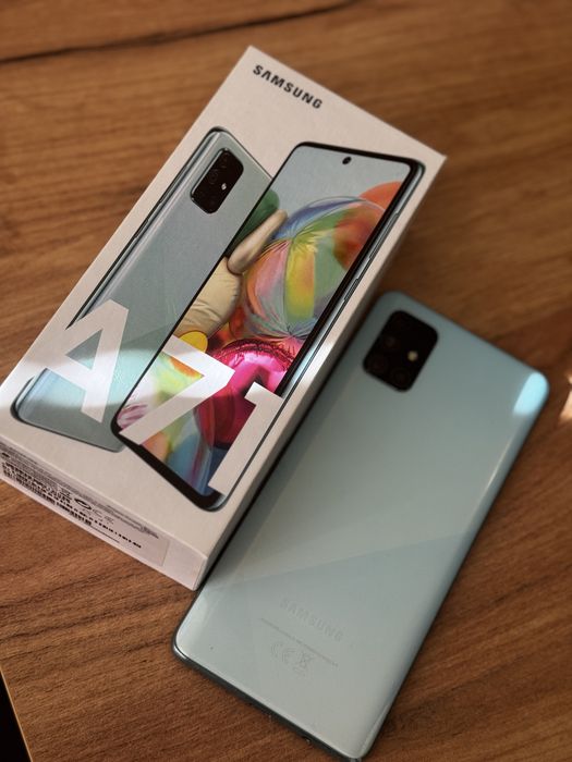 Samsung A71, stan bardzo dobry, posiada jeszcze szkło ochronne, zero zarysowań.