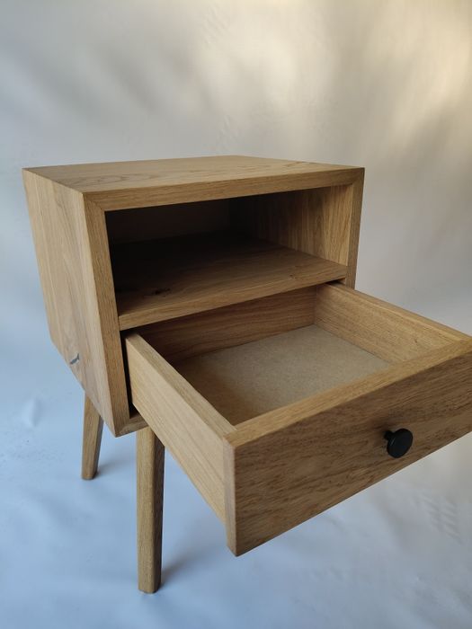 Szafki nocne stoliki dębowe