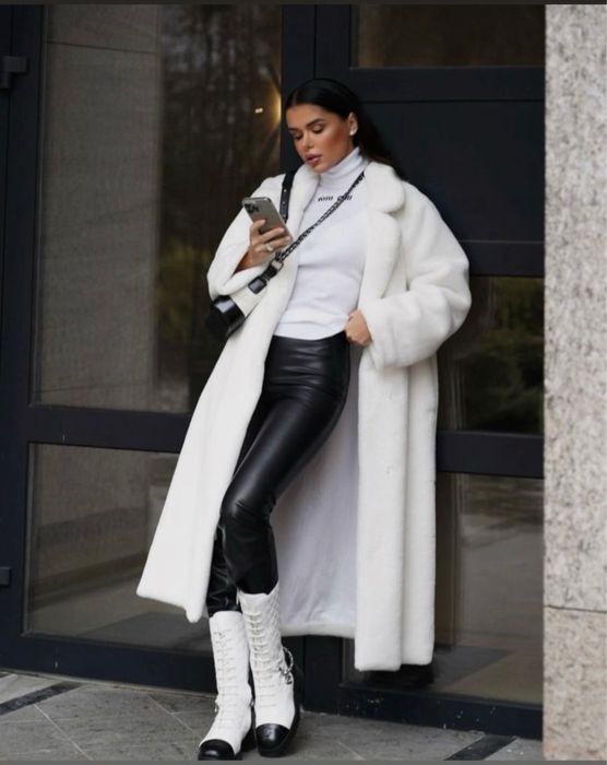 Продам белую шубу