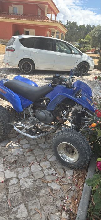 Moto 4 yamaha warior 350cc nao matriculada