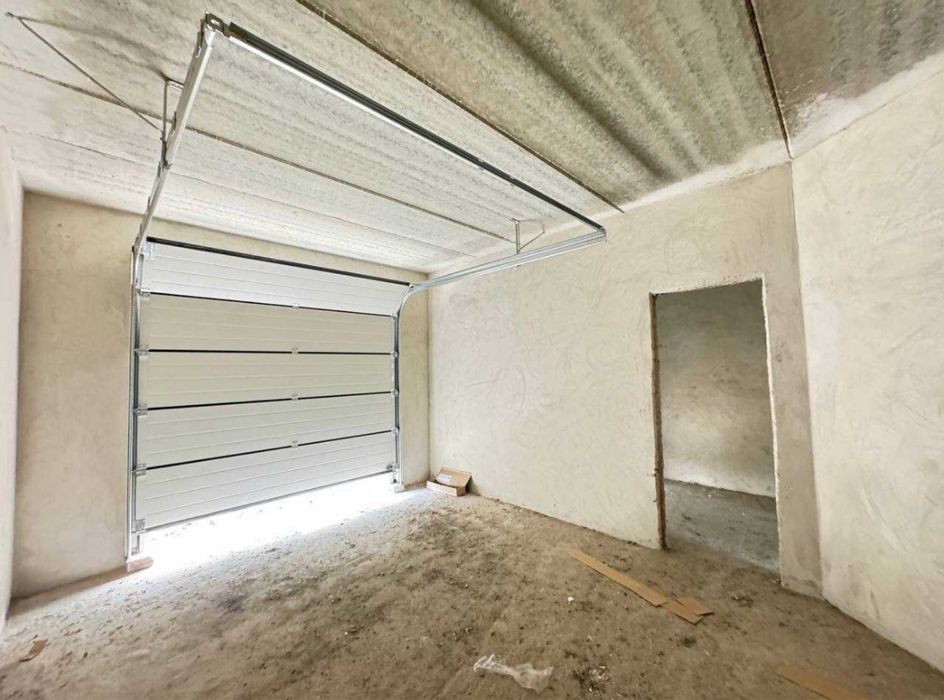 Продається Готовий Таунхаус з гаражем 144 м2 з комунікаціями Вовчинці!