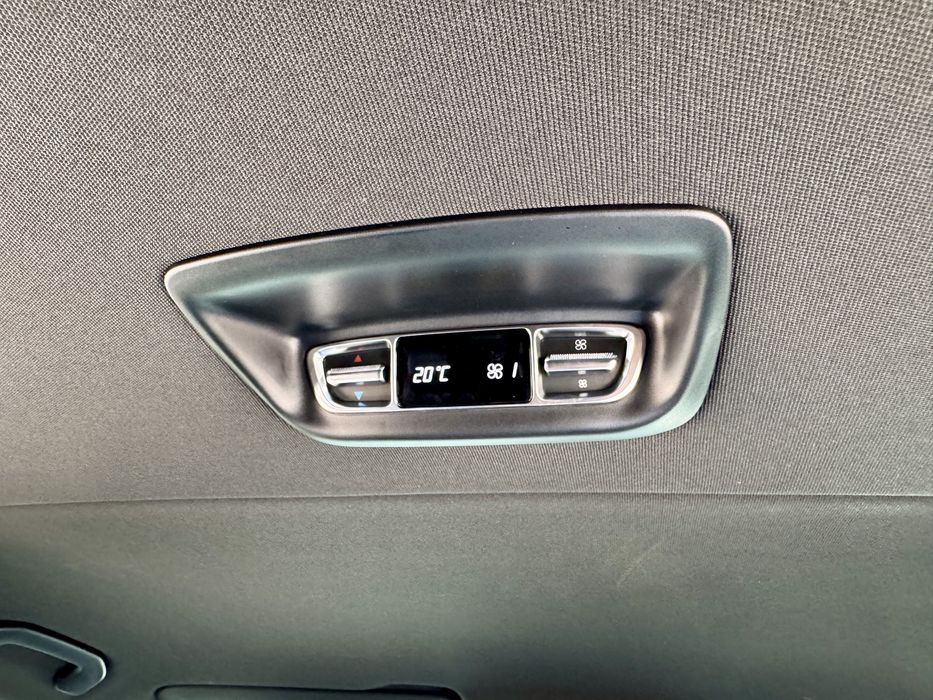 Mercedes Benz V-Class 300d Extra Long AMG