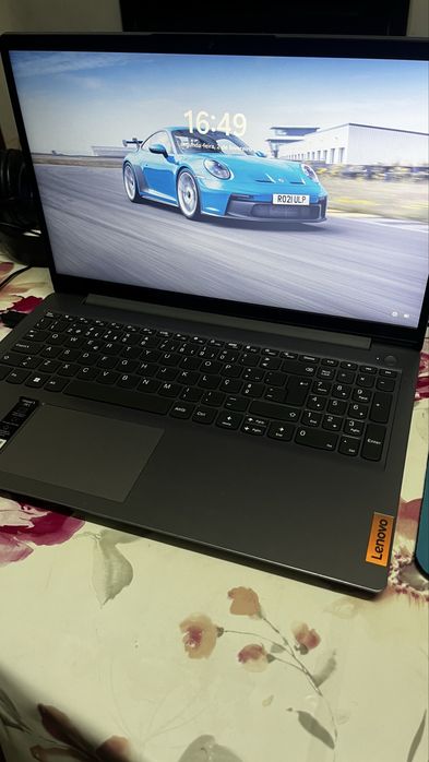 Vendo PC Lenovo idealpad 3