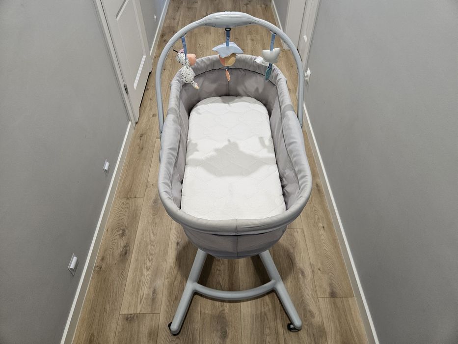 Chicco Baby Hug 4w1 + Materac