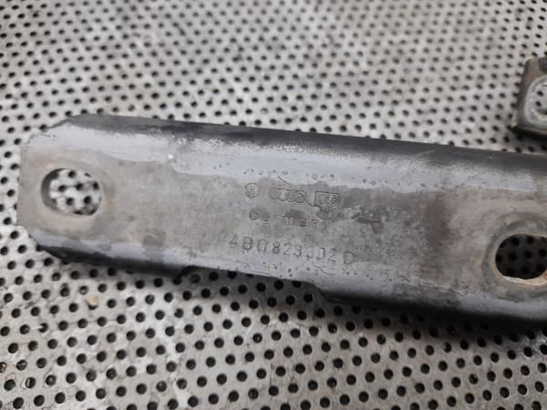Dobradiça capot AUDI A6 (4B2, C5)