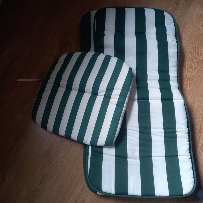 Poduszki ogrodowe biało zielone 2+ 1