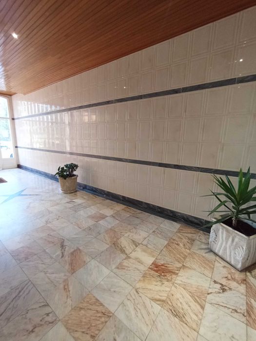 Limpeza de escadas "Condomínios"