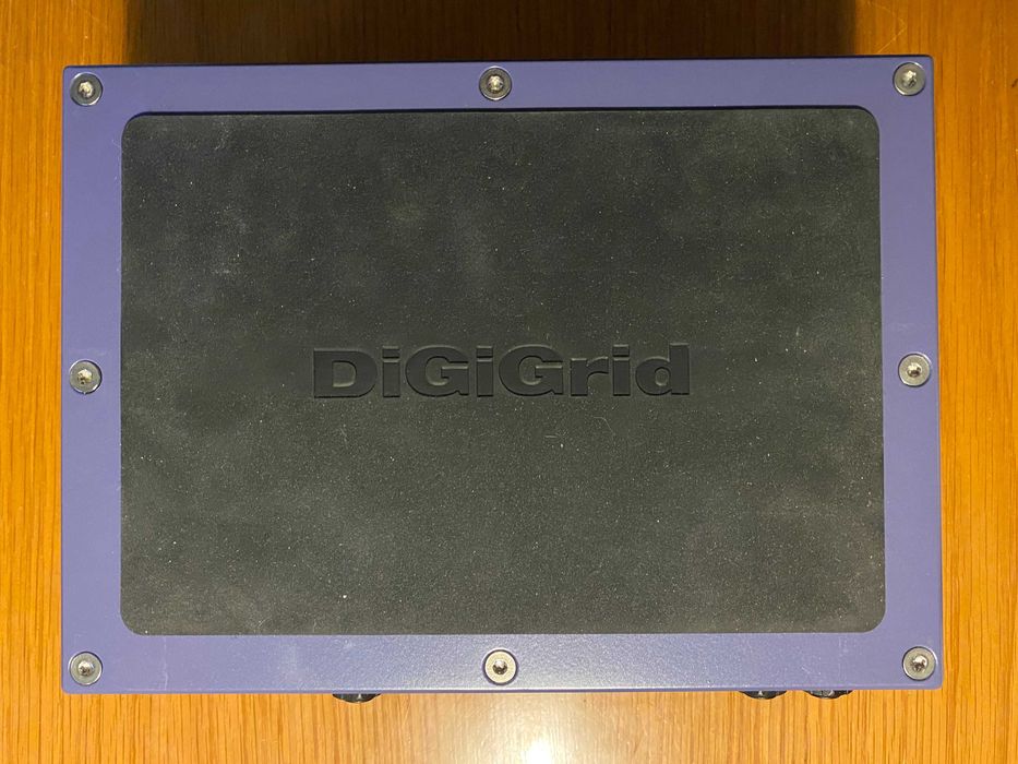 Interface DiGiGrid D