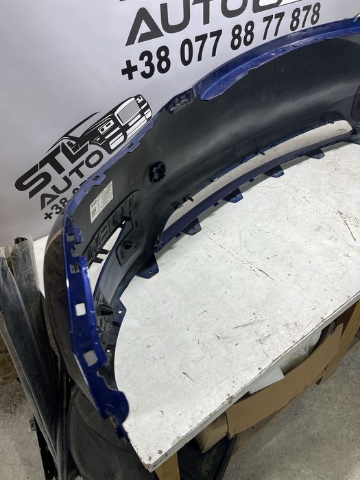 Передній бампер Tesla Model Y