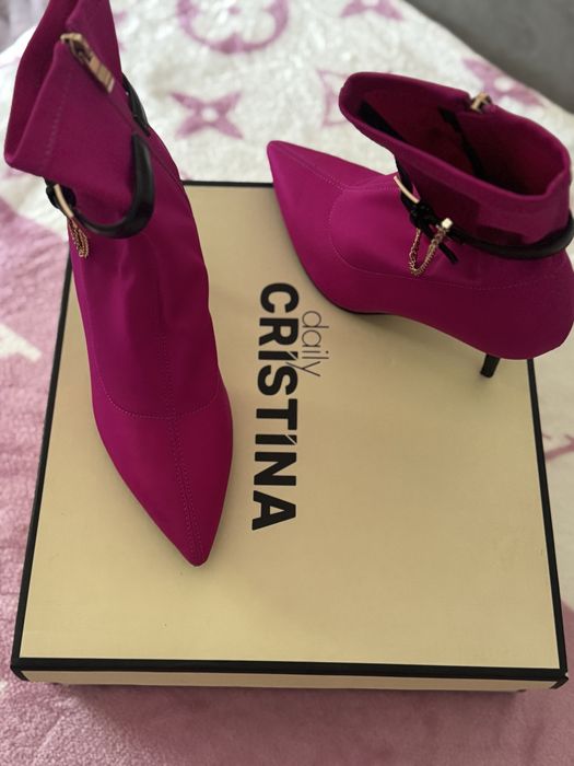 Botim Daily Cristina ( novos )