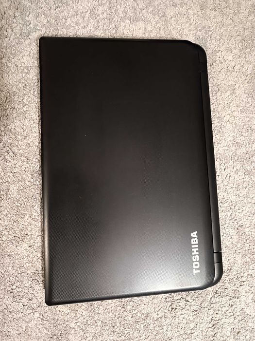 Portátil Toshiba Satélite C50-B 1TB