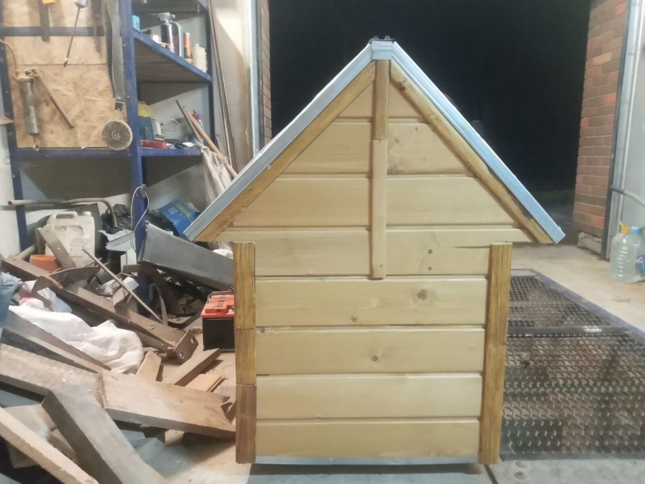 Дерев‘на будка для собаки