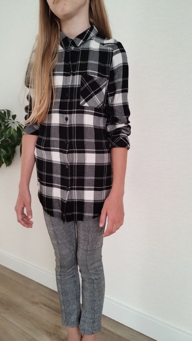 Пакет одягу в школу. Джемпер,брюки,сукня шкільна