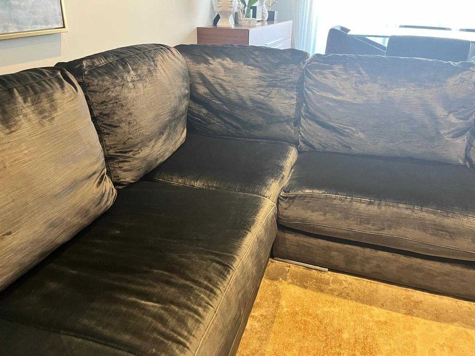 Sofá em Veludo Cinzento com Chaise Longue - Muito Bom Estado