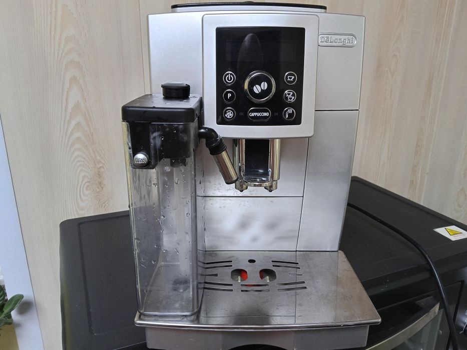 Кофемашина Delonghi Ecam 23.450.s