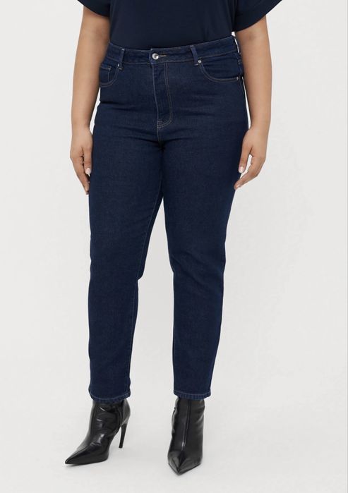 Jeansy straight Only Carmakoma Caremily 50/’’32