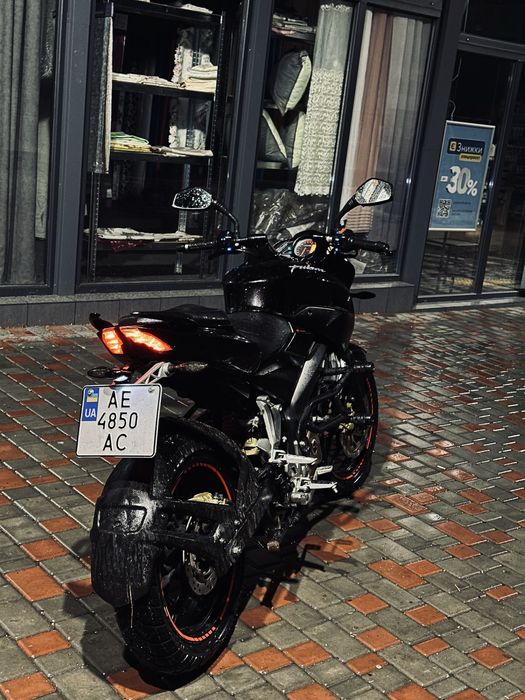 Bajaj Pulsar ns200