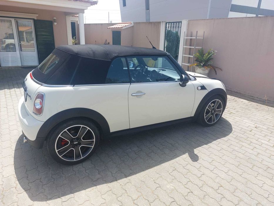 MINI Cabrio Cooper D Auto