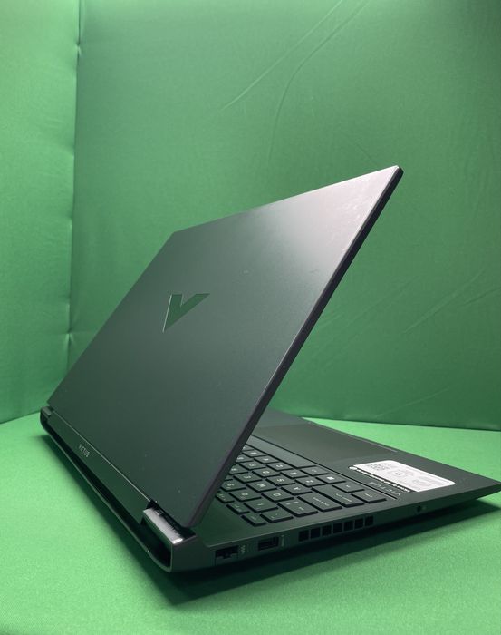 HP Victus 16 — потужний ігровий ноутбук на i7-13700HX та RTX 4060!