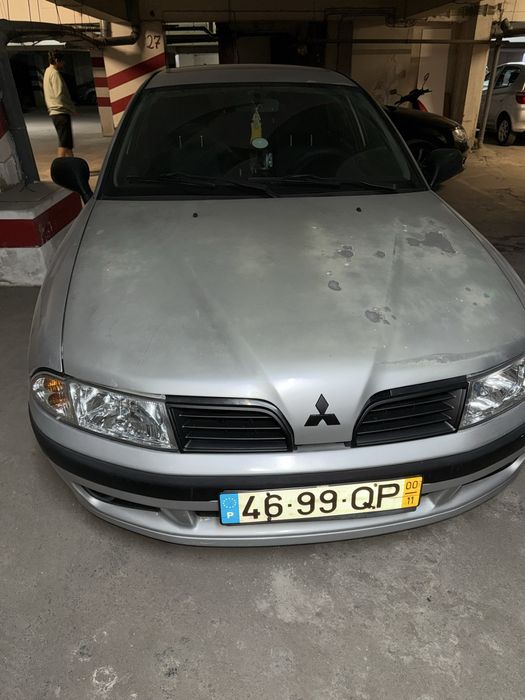 Vendo Mitsubishi carisma 1.9 diesel
