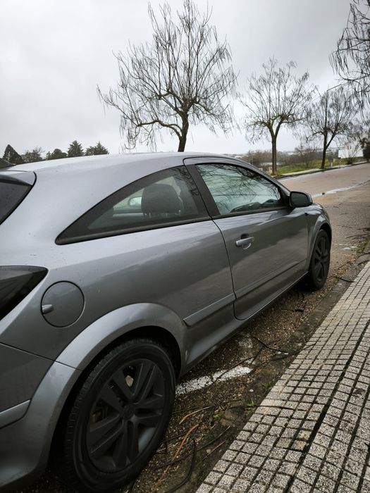 Opel Astra Gtc 1.3 cdti