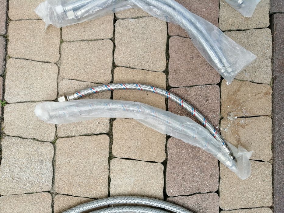 Nowe Wężyki do baterii, wężyki do WC